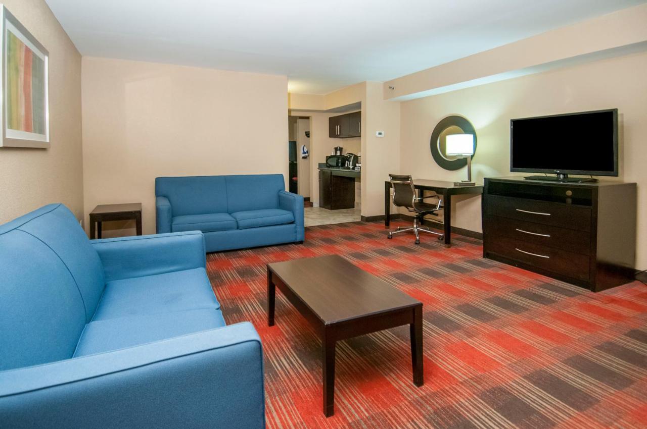 Holiday Inn Express & Suites Jackson Downtown - Coliseum By Ihg Zewnętrze zdjęcie